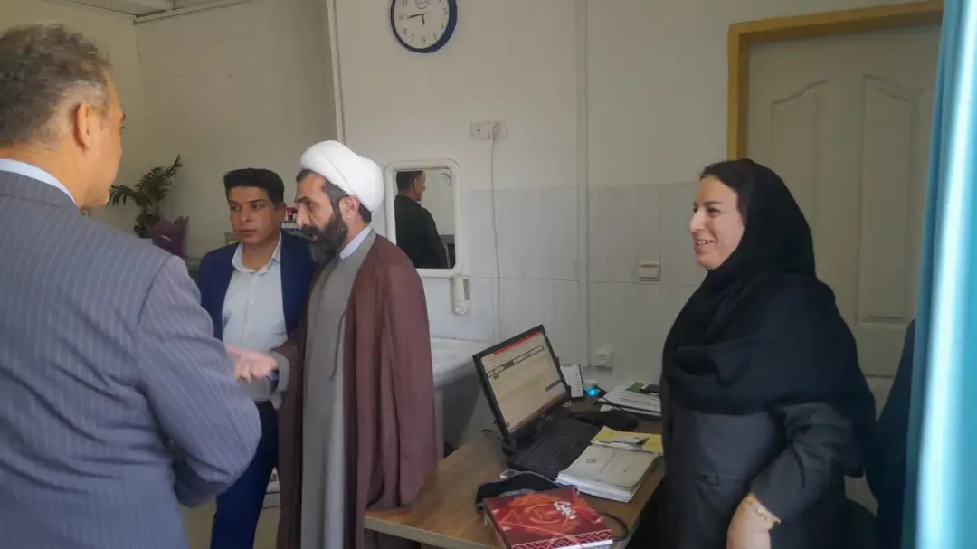 تجلیل از پزشکان بخش رحیم آباد در دیدار صمیمی شهردار اعضای شورای اسلامی شهر  و امام جمعه محترم از پزشکان و مرکز بهداشت شهر رحیم آباد