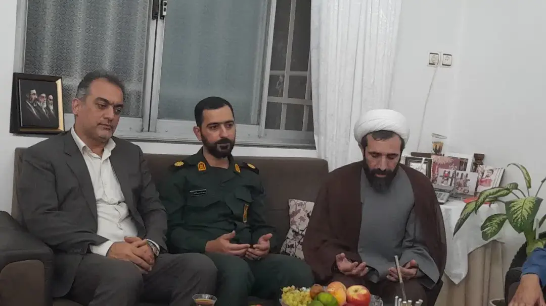دیدار با رزمنده و جانباز دفاع مقدس، سرهنگ پاسدار حاج تیمور بابایی به مناسبت هفته دفاع مقدس

