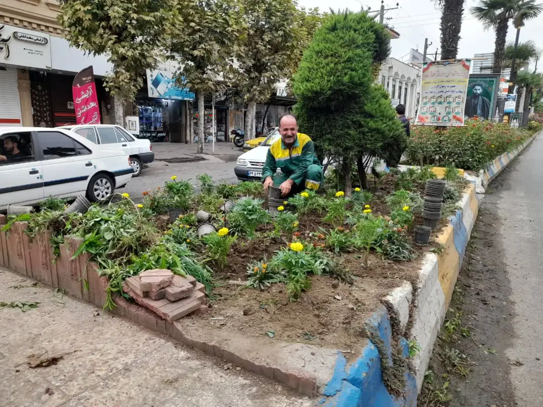 رشد و توسعه فضای سبز، اولویت ویژه شهرداری رحیم‌آباد در راستای ارتقای کیفیت زندگی شهری