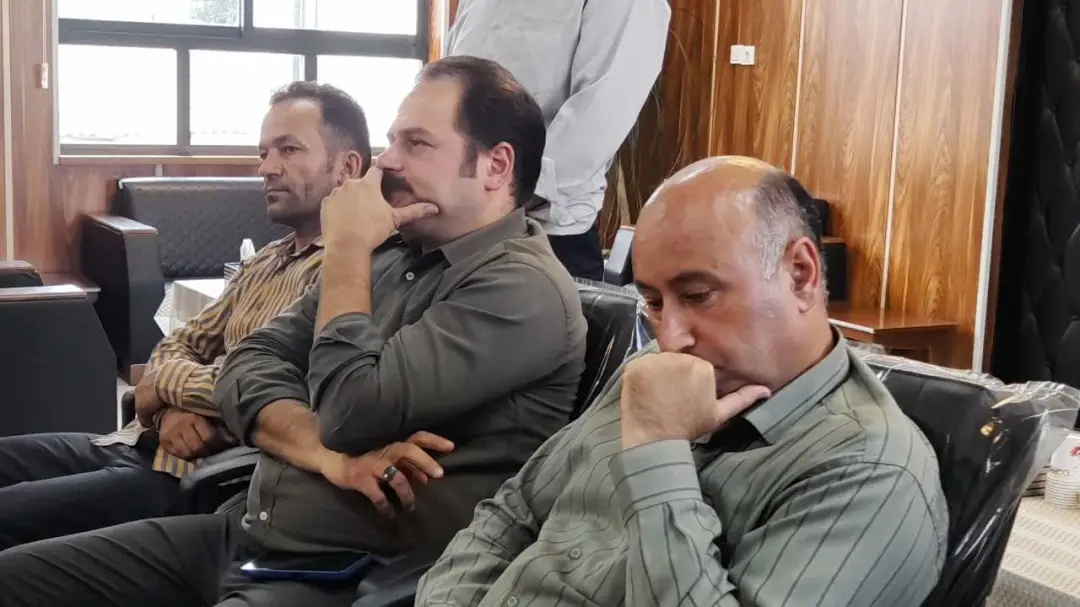 مراسم تجلیل از کارمندان شهرداری رحیم‌آباد با حضور مسئولان محلی برگزار شد